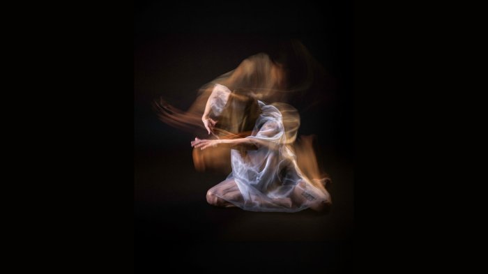 7 Dances for 7 People